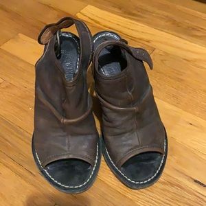 Fiorentini +Baker block heel  sandal